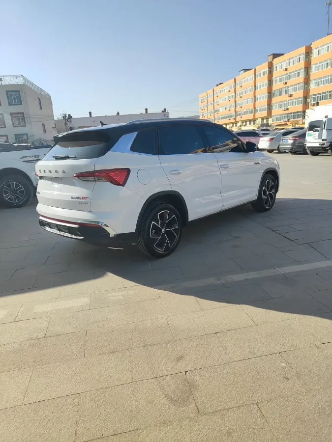 2021 Skoda Kamiq 1.2T 116HP L4 7DCT,autocango,china used car exporter,china ev exporter,chinese used car exporter,chinese used ev exporter
