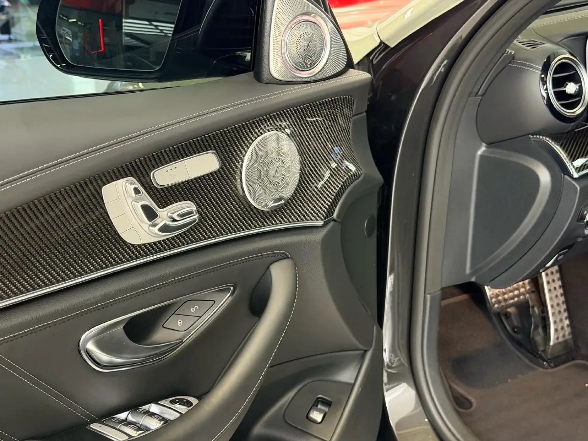 2021 Mercedes-Benz E AMG 4.0T 612HP V8 9AT,autocango,china used car exporter,china ev exporter,chinese used car exporter,chinese used ev exporter