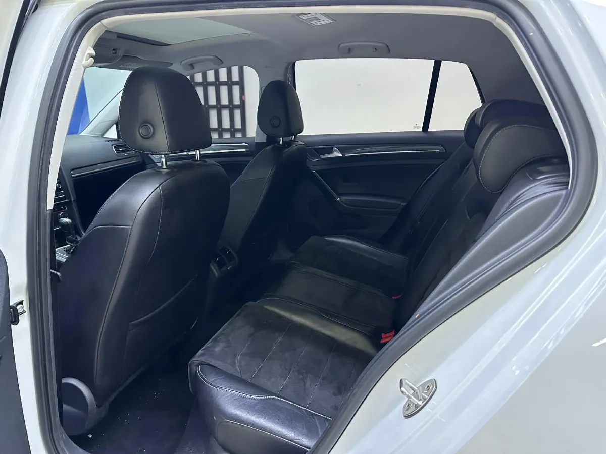 2018 Volkswagen Golf 1.4T 131HP L4 7DCT,autocango,china used car exporter,china ev exporter,chinese used car exporter,chinese used ev exporter