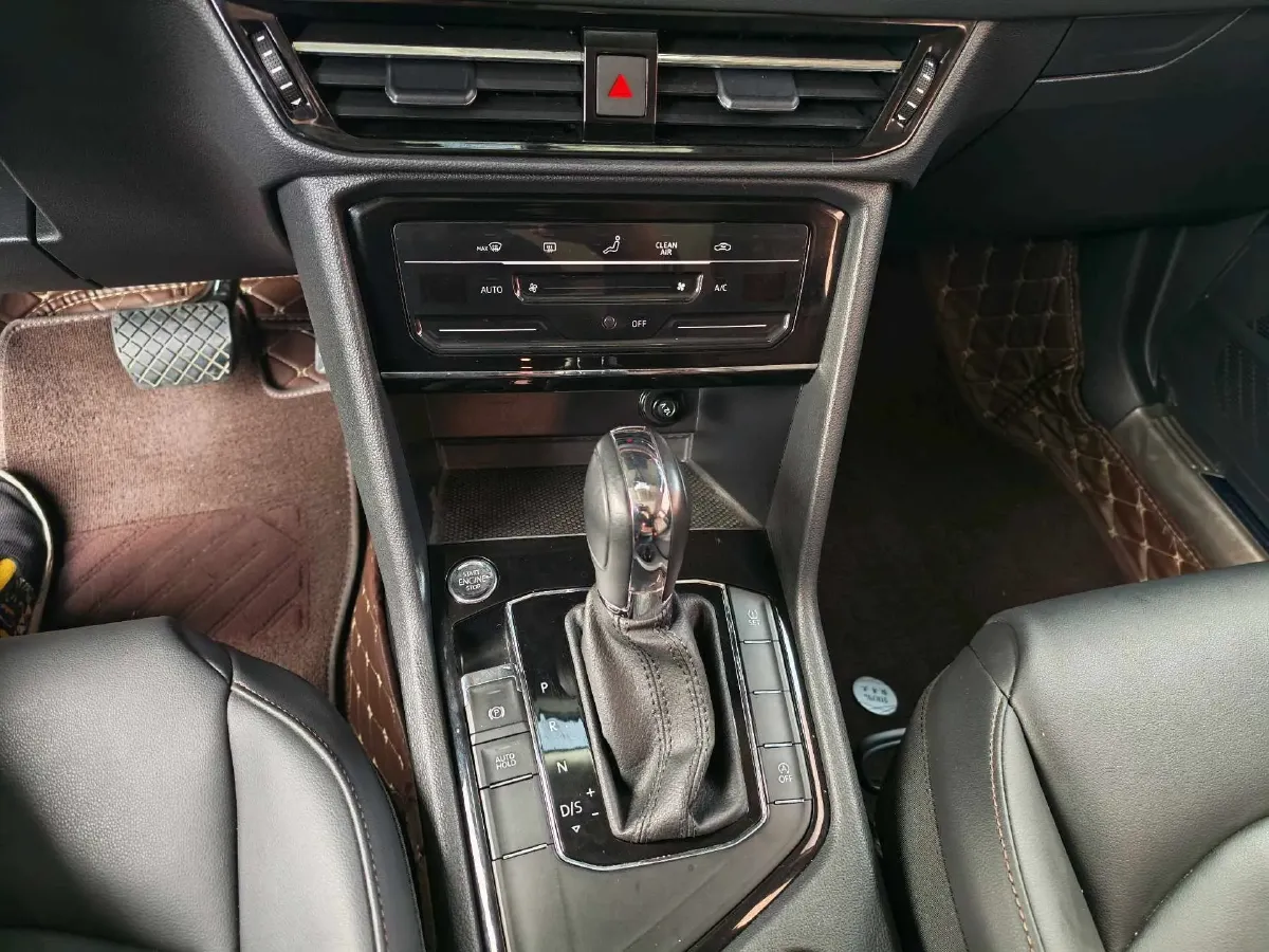 2021 Volkswagen Tharu 1.4T 150HP L4 7DCT,autocango,china used car exporter,china ev exporter,chinese used car exporter,chinese used ev exporter