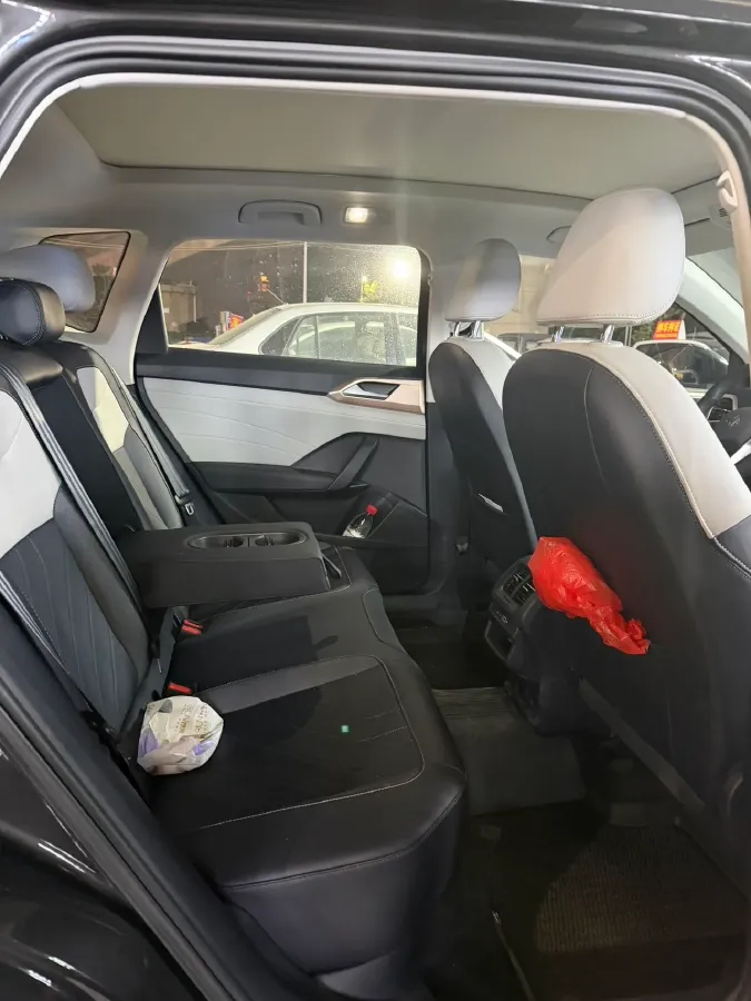 2024 Volkswagen Tharu 1.5T 160HP L4 7DCT,autocango,china used car exporter,china ev exporter,chinese used car exporter,chinese used ev exporter