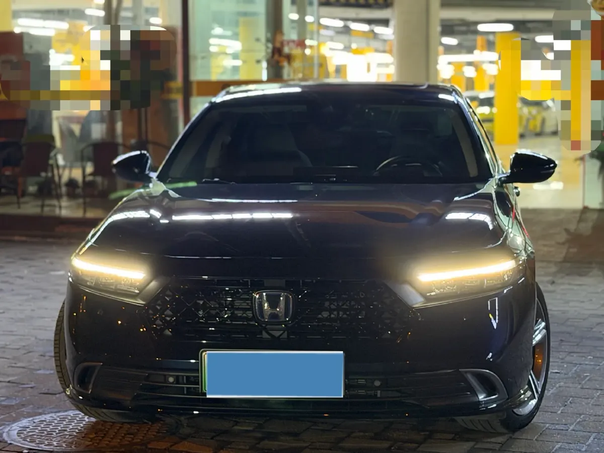 2023 Honda Accord 2.0L 148HP L4 E-CVT PHEV 17.7KWH,autocango,china used car exporter,china ev exporter,chinese used car exporter,chinese used ev exporter