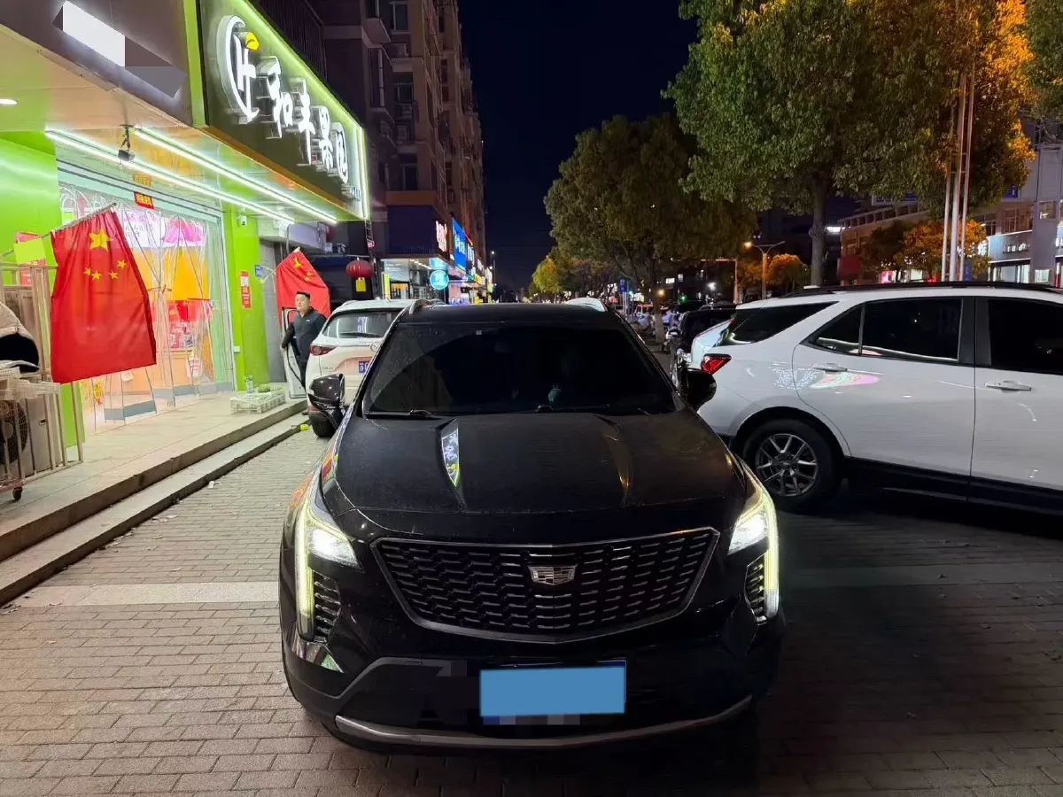 2021 Cadillac XT4 2.0T 237HP L4 9AT,autocango,china used car exporter,china ev exporter,chinese used car exporter,chinese used ev exporter