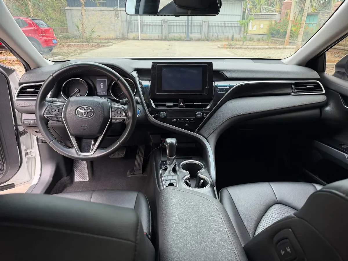 2021 Toyota Camry 2.5L 178HP L4 E-CVT Hybrid,autocango,china used car exporter,china ev exporter,chinese used car exporter,chinese used ev exporter