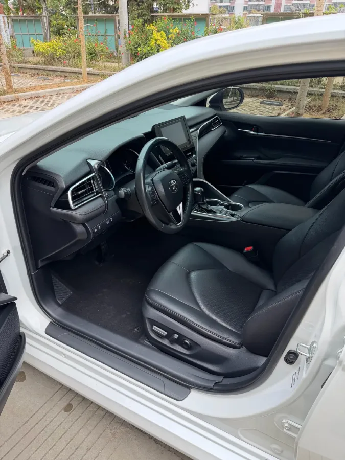 2021 Toyota Camry 2.5L 178HP L4 E-CVT Hybrid,autocango,china used car exporter,china ev exporter,chinese used car exporter,chinese used ev exporter