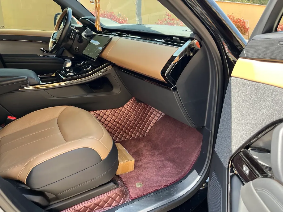 2023 Land Rover Range Rover Sport 3.0T 400HP L6 8AT,autocango,china used car exporter,china ev exporter,chinese used car exporter,chinese used ev exporter