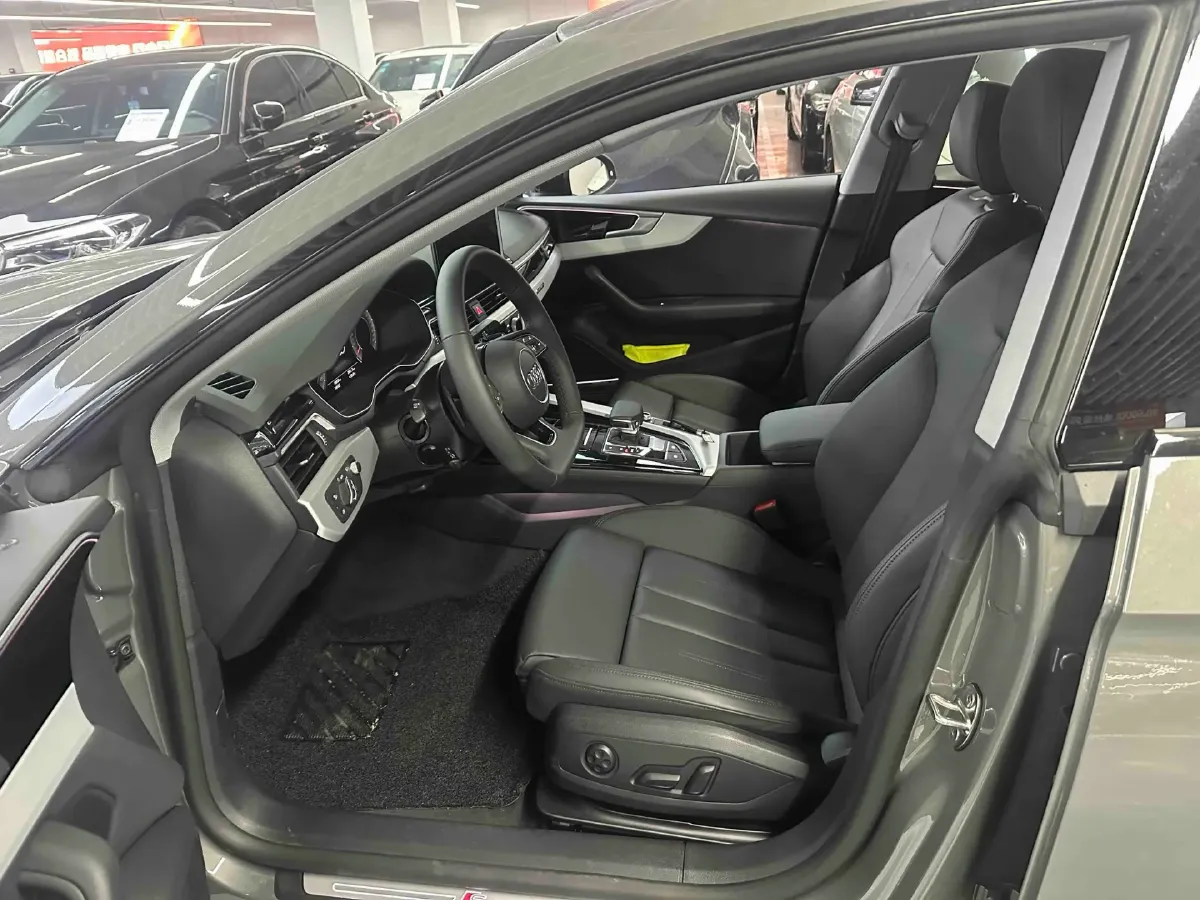 2024 Audi A5 2.0T 204HP L4 7DCT,autocango,china used car exporter,china ev exporter,chinese used car exporter,chinese used ev exporter