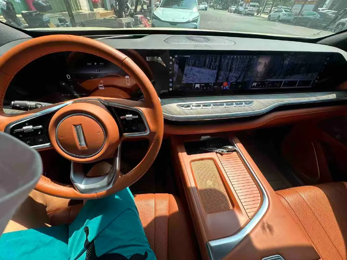 2023 WEY BlueMountain 1.5T 154HP L4 2DHT PHEV 44.5KWH,autocango,china used car exporter,china ev exporter,chinese used car exporter,chinese used ev exporter