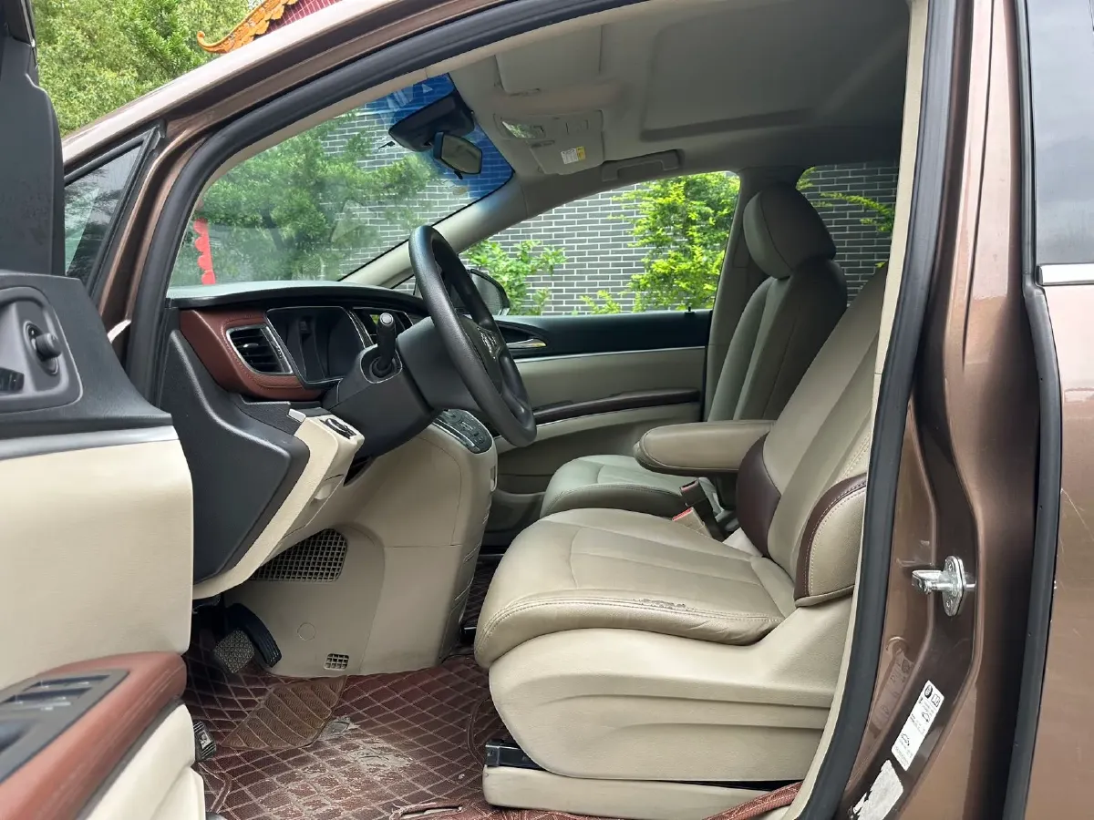 2018 Buick GL8 2.0T 260HP L4 6AT,autocango,china used car exporter,china ev exporter,chinese used car exporter,chinese used ev exporter