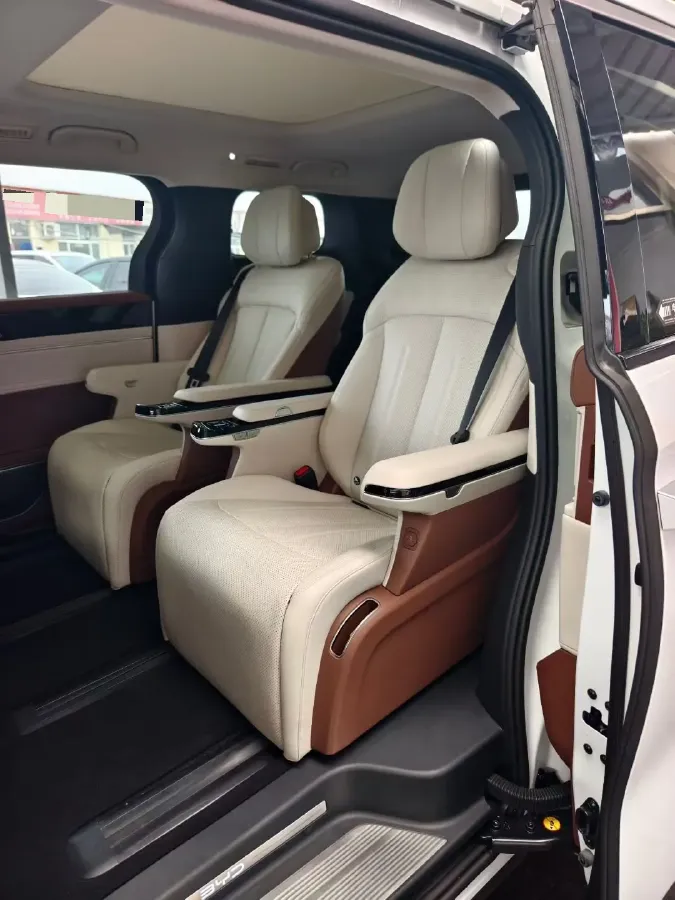 2025 BYD Xia 1.5T 156HP L4 E-CVT PHEV 36.6KWH,autocango,china used car exporter,china ev exporter,chinese used car exporter,chinese used ev exporter