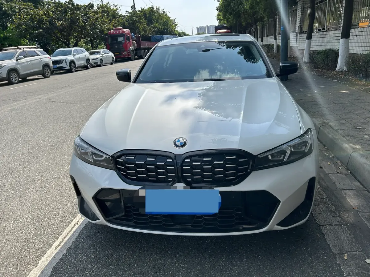 2025 BMW 3 Series 2.0T 184HP L4 8AT,autocango,china used car exporter,china ev exporter,chinese used car exporter,chinese used ev exporter