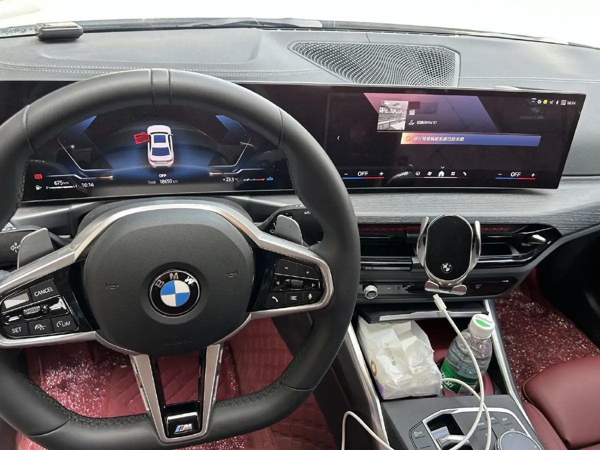 2025 BMW 3 Series 2.0T 184HP L4 8AT,autocango,china used car exporter,china ev exporter,chinese used car exporter,chinese used ev exporter