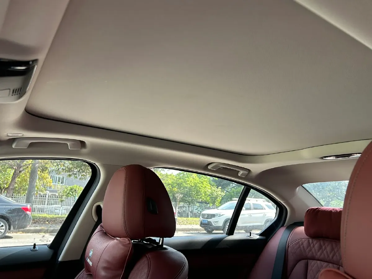 2025 BMW 3 Series 2.0T 184HP L4 8AT,autocango,china used car exporter,china ev exporter,chinese used car exporter,chinese used ev exporter