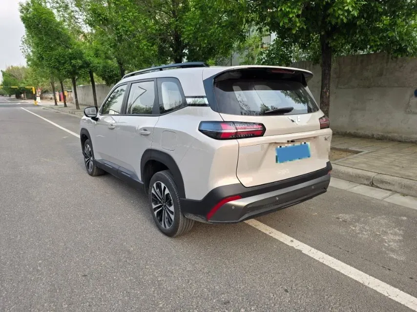 2026 WuLing XingGuang 560 EV 1.5L 106HP L4 E-CVT PHEV,autocango,china used car exporter,china ev exporter,chinese used car exporter,chinese used ev exporter