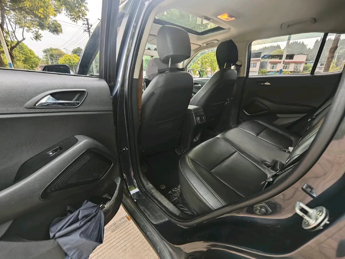 2021 Hyundai ix35 2.0L 160HP L4 6AT,autocango,china used car exporter,china ev exporter,chinese used car exporter,chinese used ev exporter