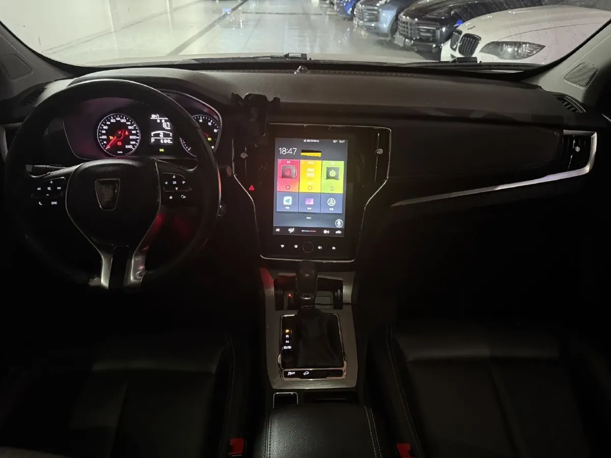 2020 Roewe RX5 1.5T 169HP L4 7DCT,autocango,china used car exporter,china ev exporter,chinese used car exporter,chinese used ev exporter