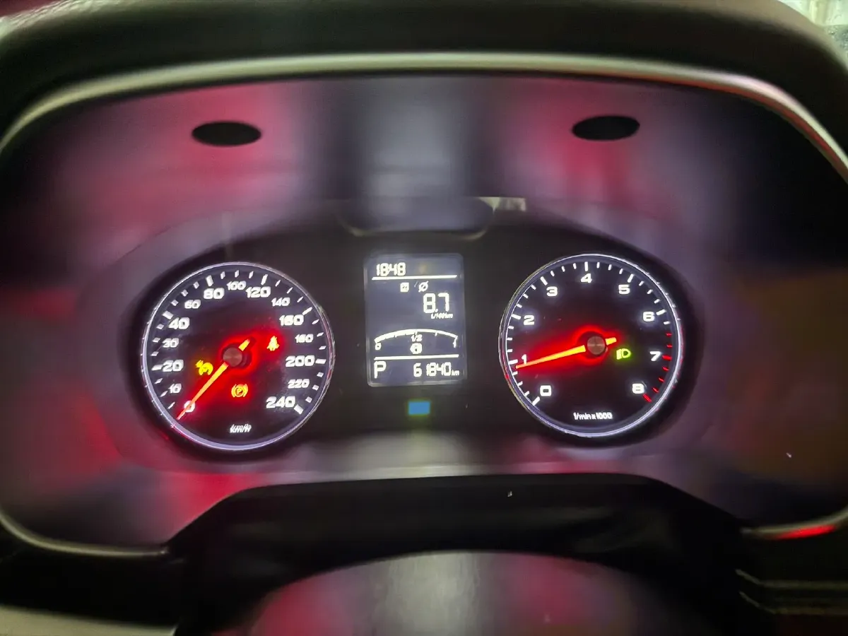 2020 Roewe RX5 1.5T 169HP L4 7DCT,autocango,china used car exporter,china ev exporter,chinese used car exporter,chinese used ev exporter