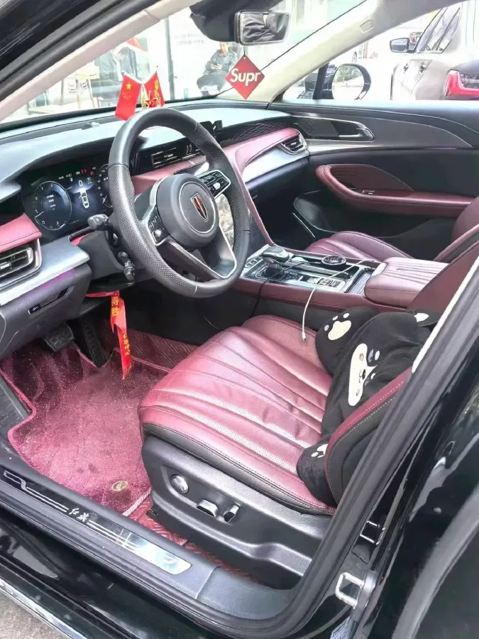 2023 HongQi H5 2.0T 224HP L4 8AT,autocango,china used car exporter,china ev exporter,chinese used car exporter,chinese used ev exporter