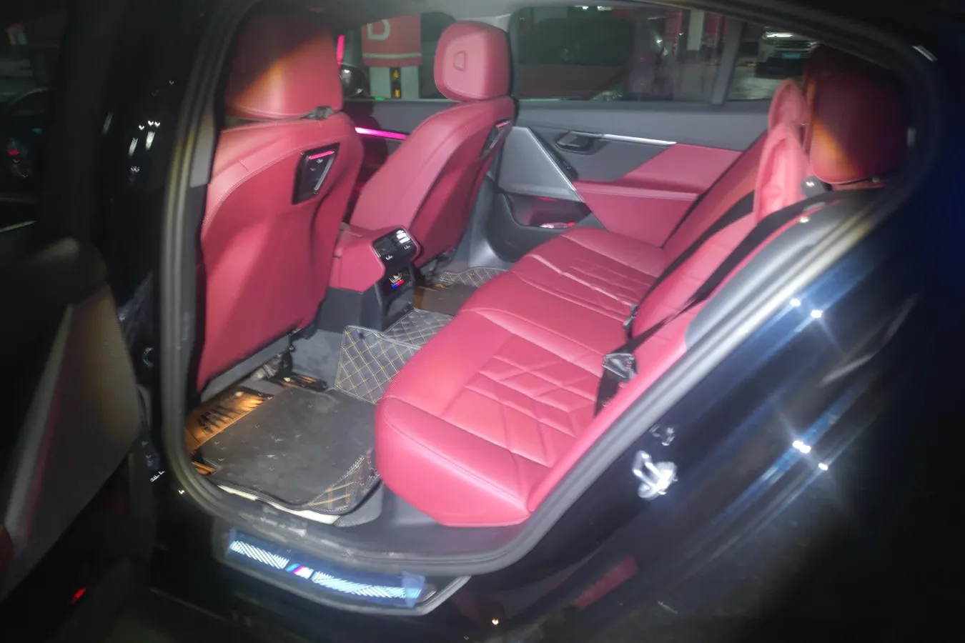 2024 BMW i5 BEV 79.05KWH,autocango,china used car exporter,china ev exporter,chinese used car exporter,chinese used ev exporter