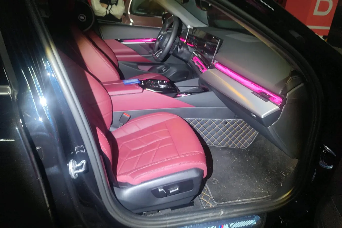 2024 BMW i5 BEV 79.05KWH,autocango,china used car exporter,china ev exporter,chinese used car exporter,chinese used ev exporter