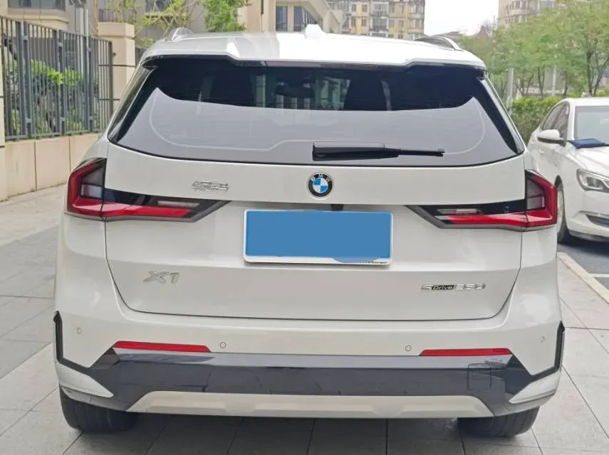 2025 BMW X1 2.0T 204HP L4 7DCT,autocango,china used car exporter,china ev exporter,chinese used car exporter,chinese used ev exporter
