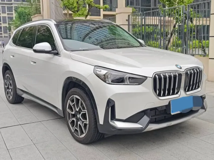 2025 BMW X1 2.0T 204HP L4 7DCT,autocango,china used car exporter,china ev exporter,chinese used car exporter,chinese used ev exporter