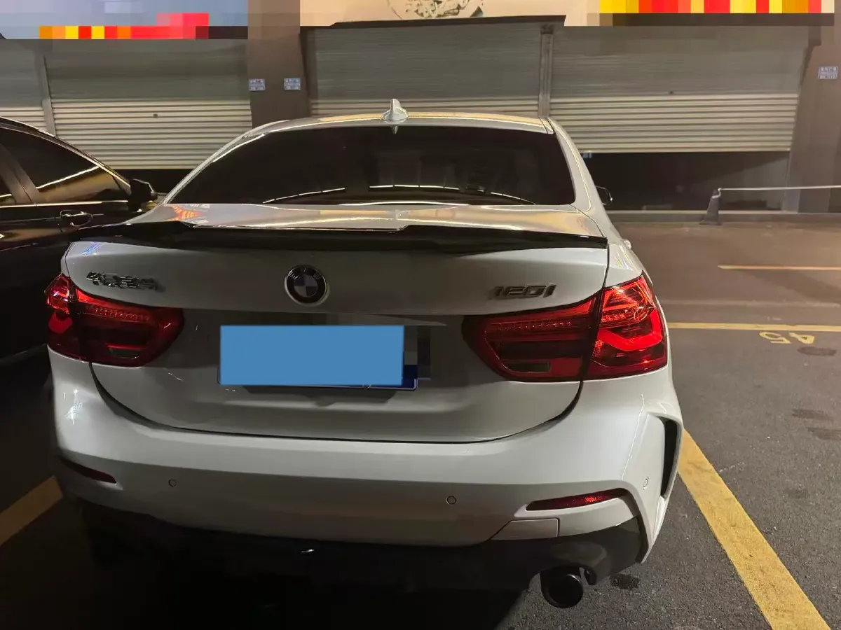 2021 BMW 1 Series 1.5T 140HP L3 7DCT,autocango,china used car exporter,china ev exporter,chinese used car exporter,chinese used ev exporter