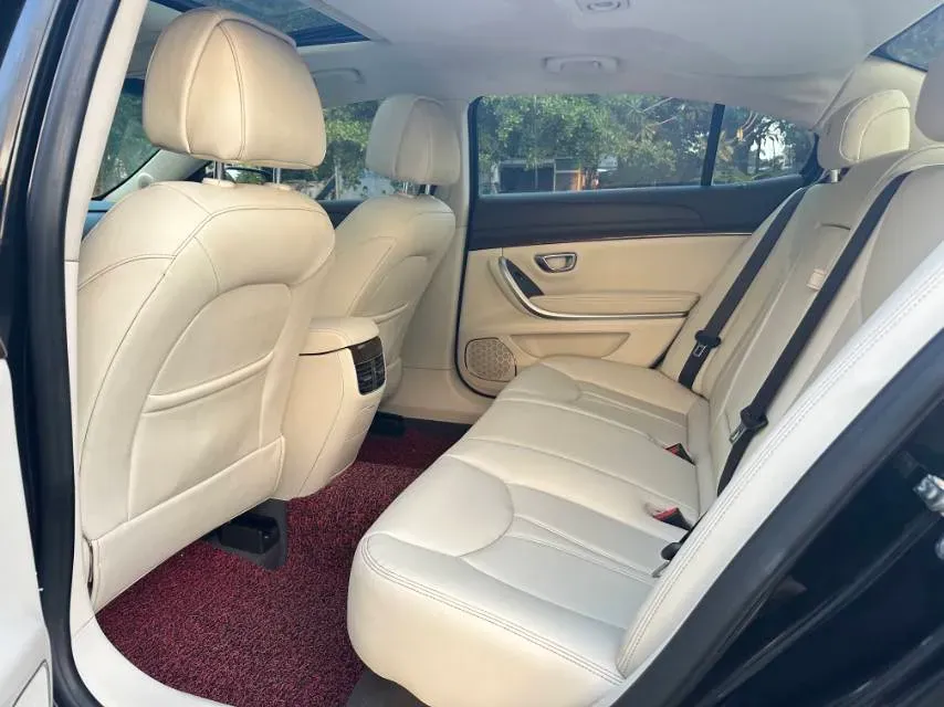 2017 Roewe 950 2.0T 220HP L4 6DCT,autocango,china used car exporter,china ev exporter,chinese used car exporter,chinese used ev exporter