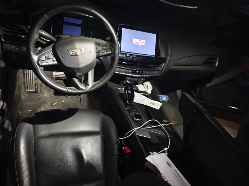 2021 Cadillac CT5 2.0T 237HP L4 10AT,autocango,china used car exporter,china ev exporter,chinese used car exporter,chinese used ev exporter