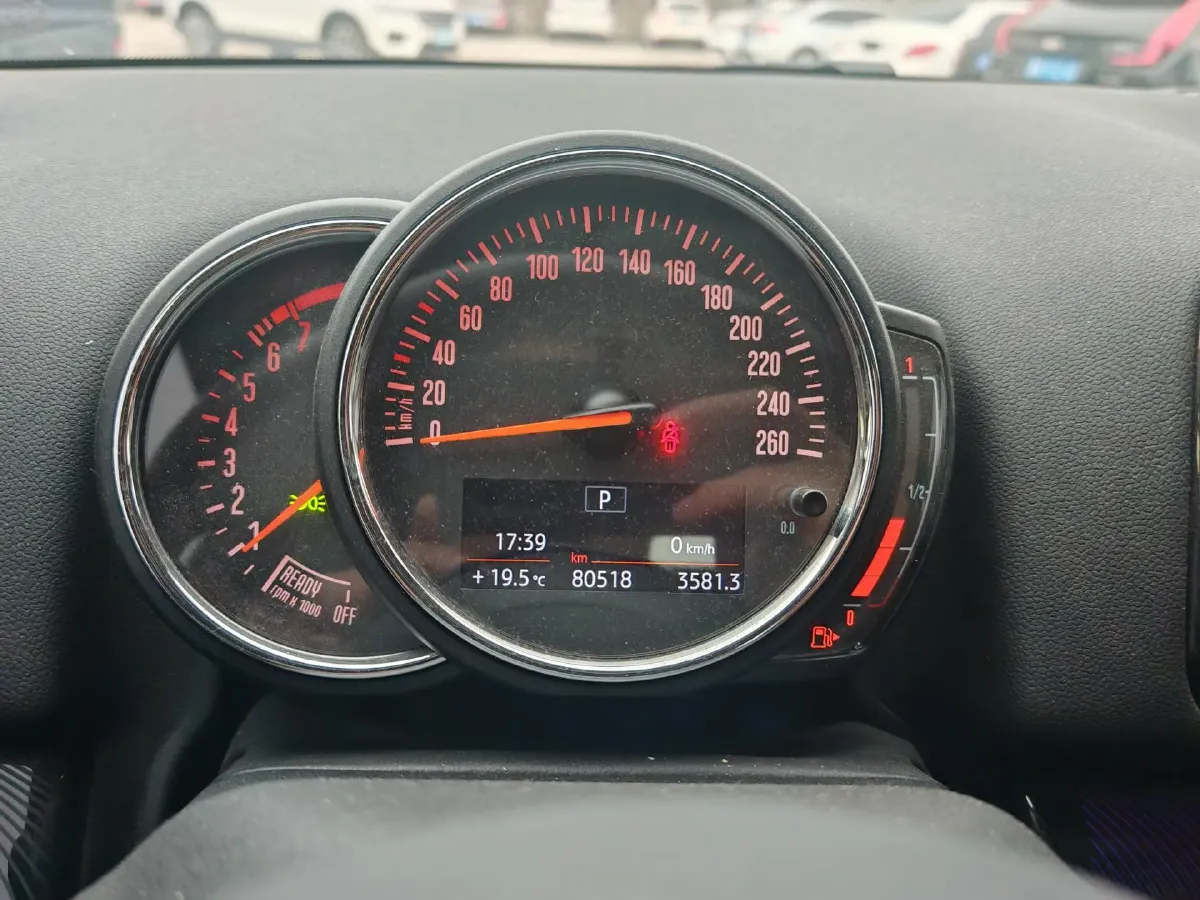 2017 MINI COUNTRYMAN 1.5T 136HP L3 6AT,autocango,china used car exporter,china ev exporter,chinese used car exporter,chinese used ev exporter