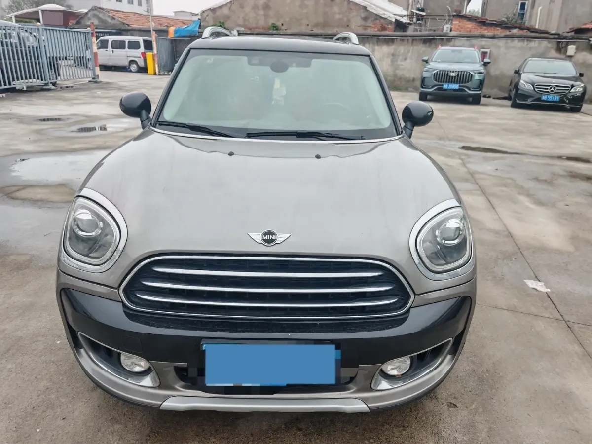 2017 MINI COUNTRYMAN 1.5T 136HP L3 6AT,autocango,china used car exporter,china ev exporter,chinese used car exporter,chinese used ev exporter