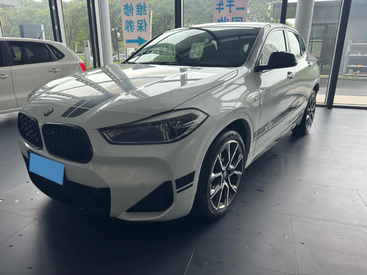 2021 BMW X2 2.0T 192HP L4 7DCT,autocango,china used car exporter,china ev exporter,chinese used car exporter,chinese used ev exporter