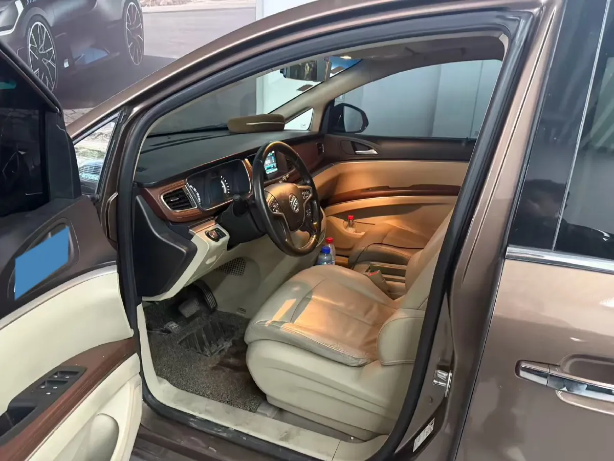 2018 Buick GL8 2.0T 260HP L4 6AT,autocango,china used car exporter,china ev exporter,chinese used car exporter,chinese used ev exporter