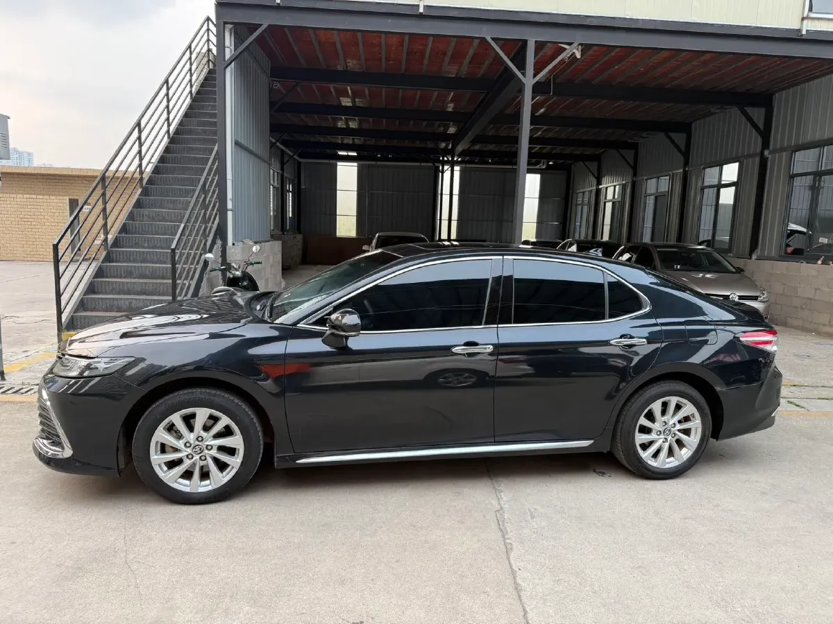 2023 Toyota Camry 2.0L 177HP L4 CVT,autocango,china used car exporter,china ev exporter,chinese used car exporter,chinese used ev exporter