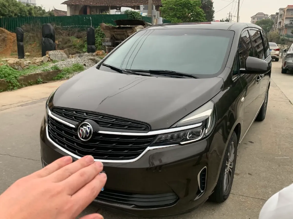 2022 Buick GL8 2.0T 237HP L4 9AT,autocango,china used car exporter,china ev exporter,chinese used car exporter,chinese used ev exporter