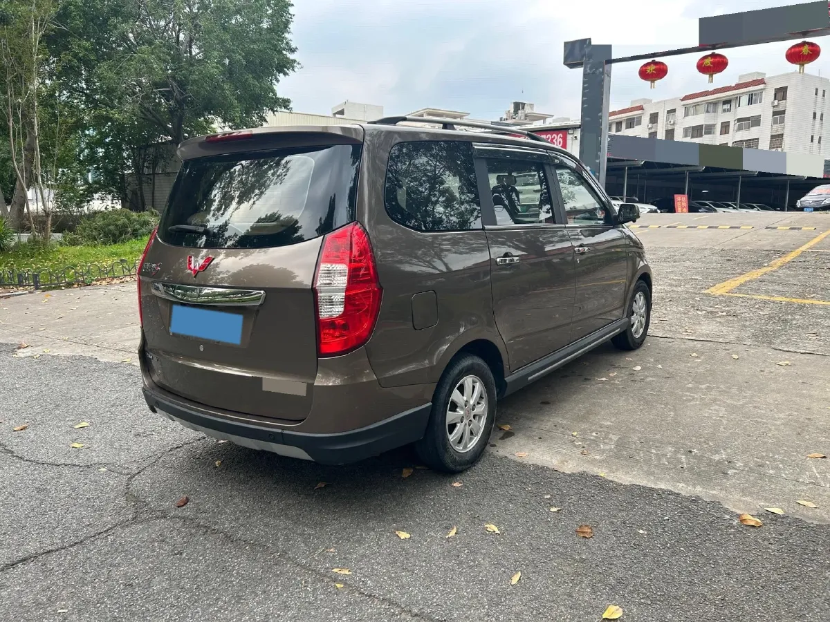 2014 WuLing HongGuang 1.5L 112HP L4 4AT,autocango,china used car exporter,china ev exporter,chinese used car exporter,chinese used ev exporter
