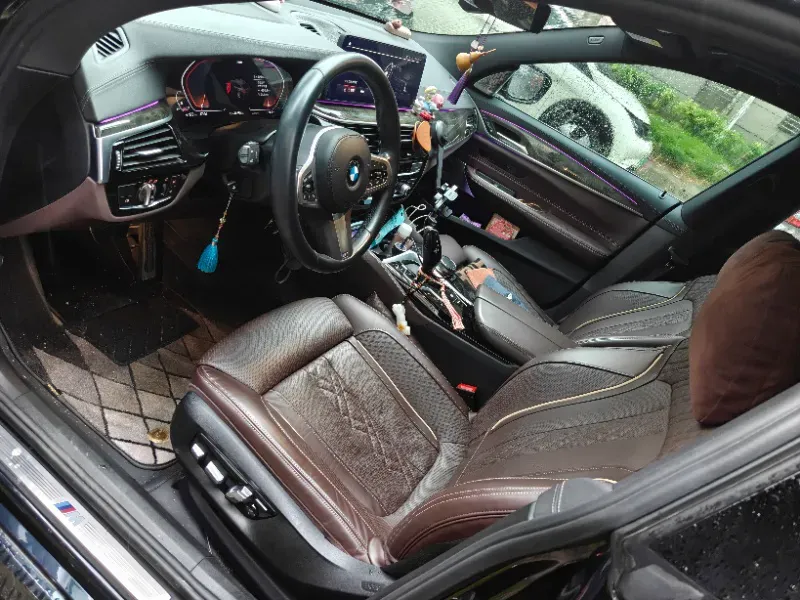 2022 BMW 6 Series GT 2.0T 245HP L4 8AT,autocango,china used car exporter,china ev exporter,chinese used car exporter,chinese used ev exporter