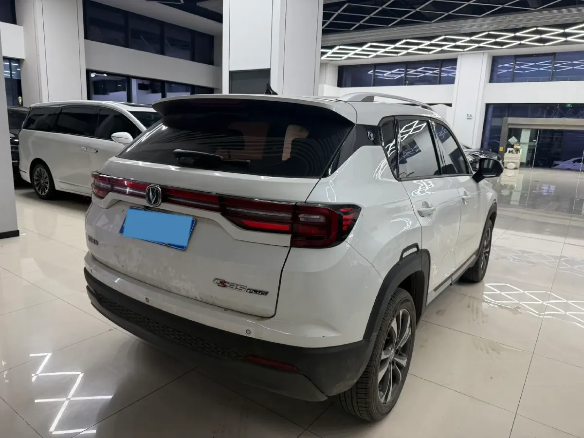 2021 ChangAn CS35 Plus 1.6L 128HP L4 CVT,autocango,china used car exporter,china ev exporter,chinese used car exporter,chinese used ev exporter