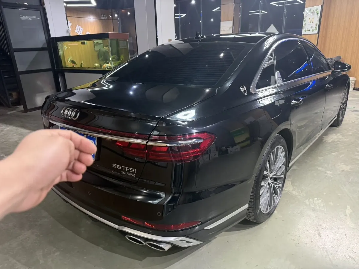 2024 Audi A8 3.0T 286HP V6 8AT,autocango,china used car exporter,china ev exporter,chinese used car exporter,chinese used ev exporter
