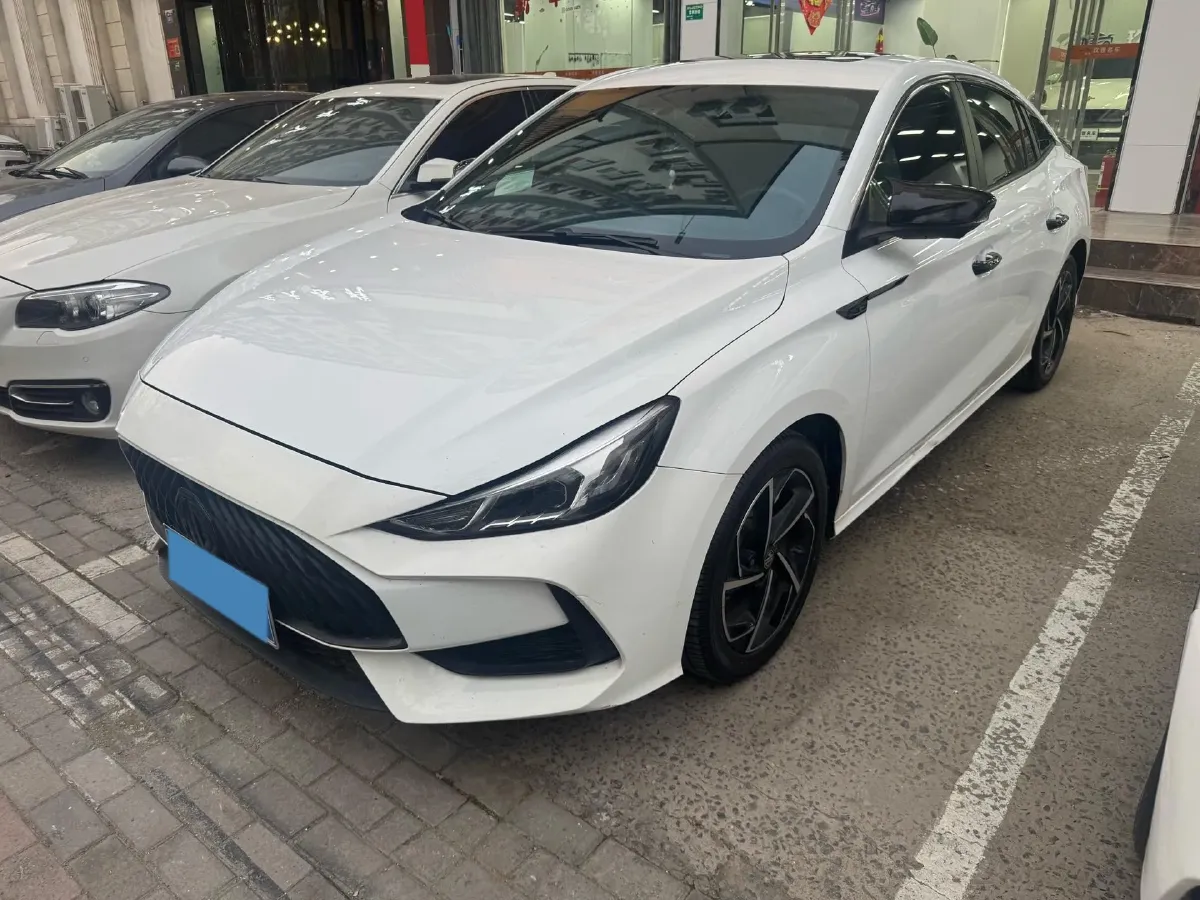 2021 MG 5 1.5T 173HP L4 7DCT,autocango,china used car exporter,china ev exporter,chinese used car exporter,chinese used ev exporter