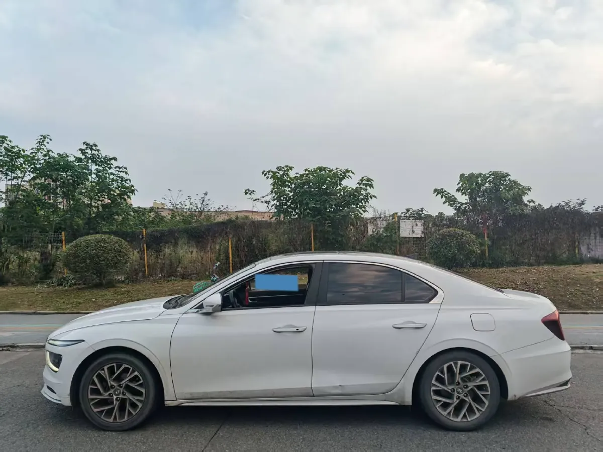 2021 Hyundai Mistra 1.8L 143HP L4 CVT,autocango,china used car exporter,china ev exporter,chinese used car exporter,chinese used ev exporter