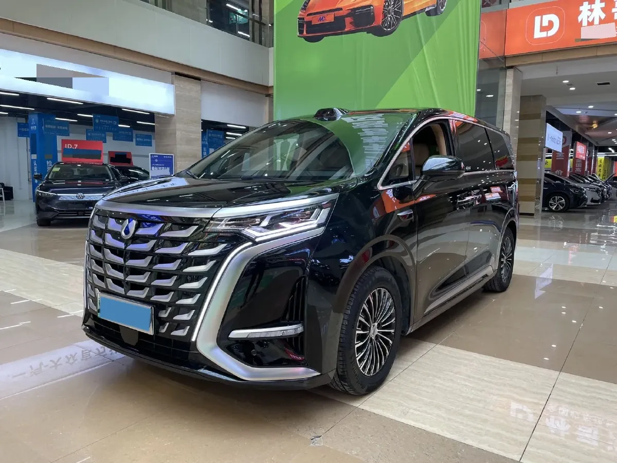 2025 Denza D9 1.5T 156HP L4 E-CVT PHEV 40KWH,autocango,china used car exporter,china ev exporter,chinese used car exporter,chinese used ev exporter