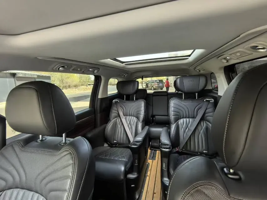 2024 GAC Trumpchi M8 2.0T 252HP L4 8AT,autocango,china used car exporter,china ev exporter,chinese used car exporter,chinese used ev exporter