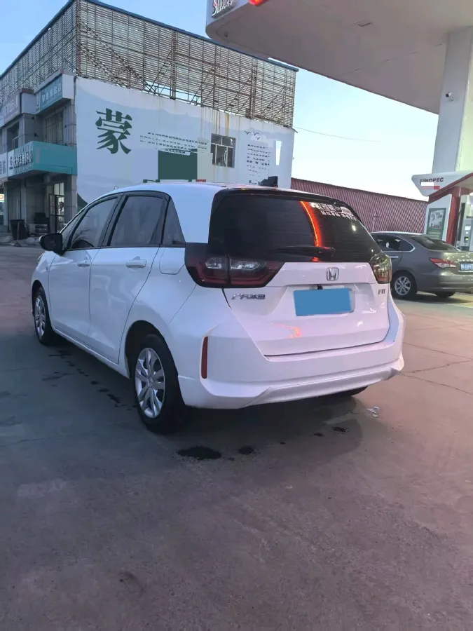2022 Honda Fit 1.5L 131HP L4 CVT,autocango,china used car exporter,china ev exporter,chinese used car exporter,chinese used ev exporter