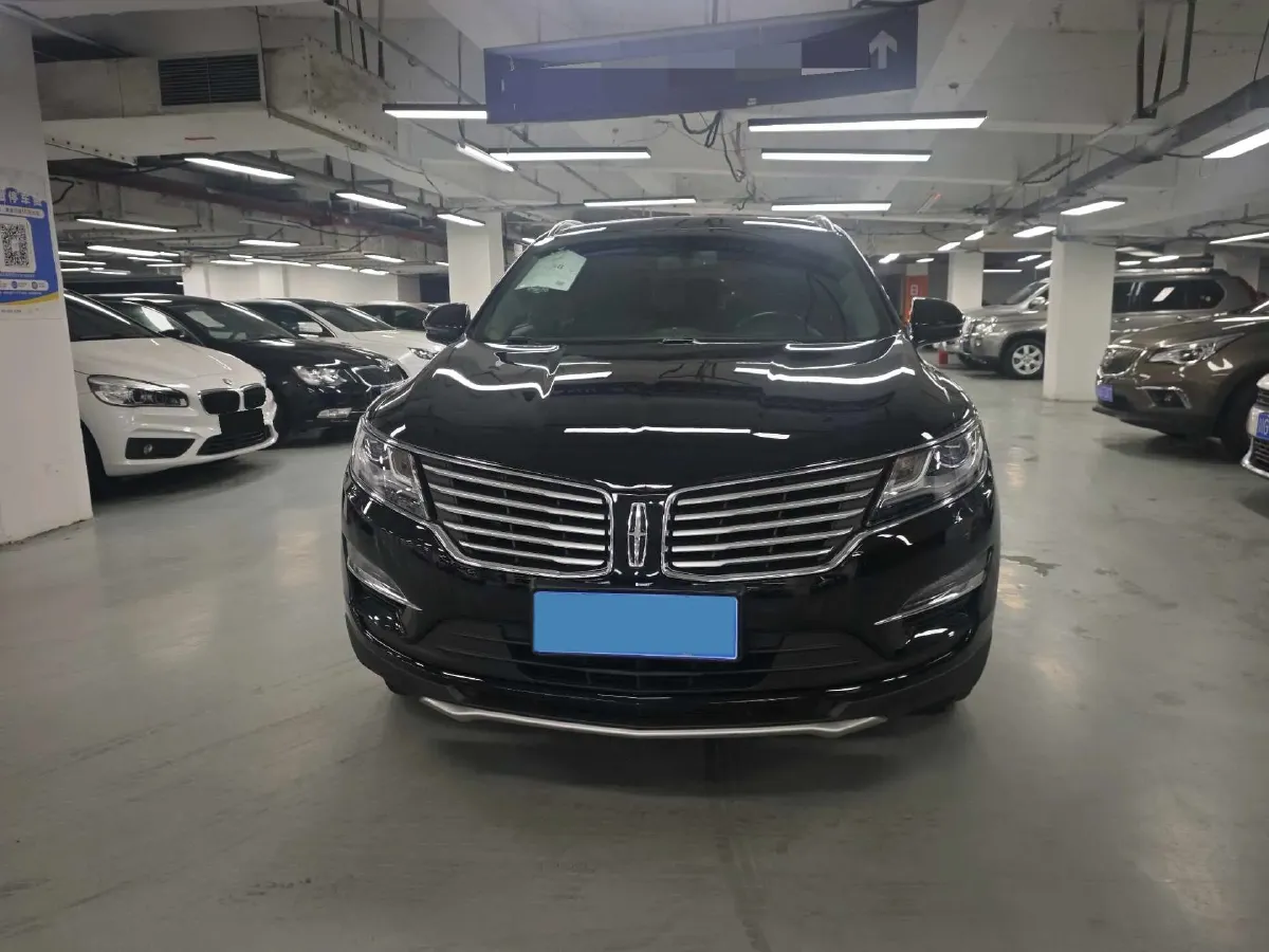 2018 Lincoln MKC 2.0T 203HP L4 6AT,autocango,china used car exporter,china ev exporter,chinese used car exporter,chinese used ev exporter