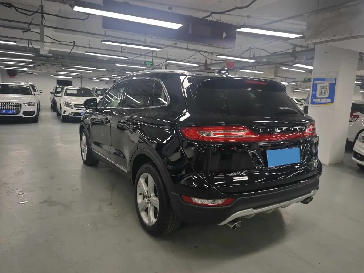 2018 Lincoln MKC 2.0T 203HP L4 6AT,autocango,china used car exporter,china ev exporter,chinese used car exporter,chinese used ev exporter