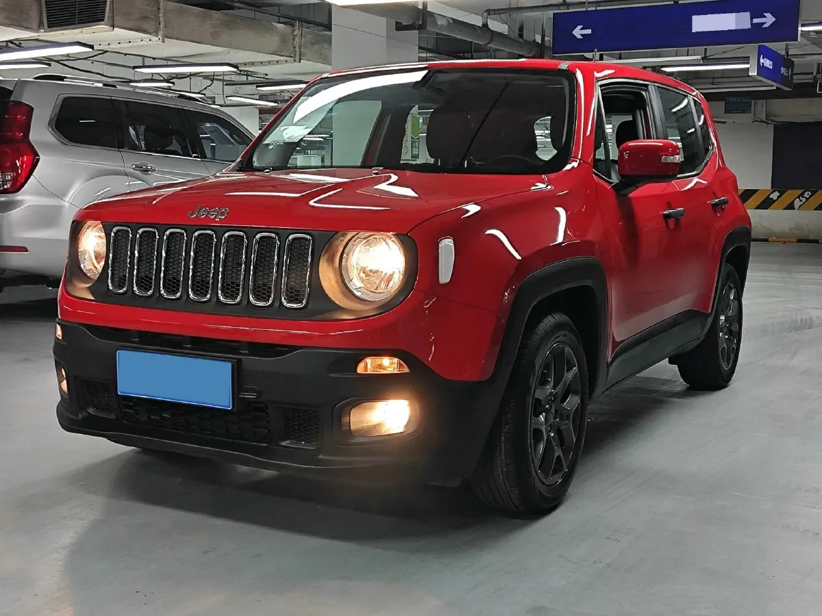 2017 Jeep Renegade 1.4T 150HP L4 7DCT,autocango,china used car exporter,china ev exporter,chinese used car exporter,chinese used ev exporter