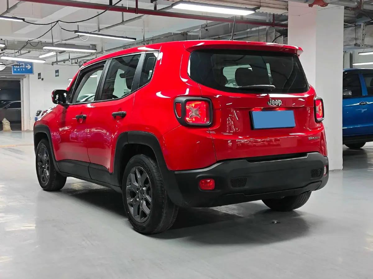 2017 Jeep Renegade 1.4T 150HP L4 7DCT,autocango,china used car exporter,china ev exporter,chinese used car exporter,chinese used ev exporter