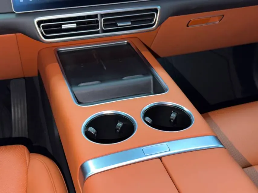 2022 Li L9 Range Extended 154HP REEV 42.6KWH,autocango,china used car exporter,china ev exporter,chinese used car exporter,chinese used ev exporter