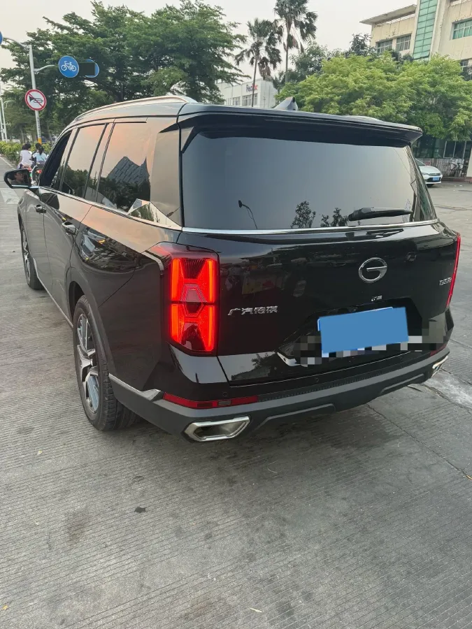 2025 GAC Trumpchi GS8 2.0T 252HP L4 8AT,autocango,china used car exporter,china ev exporter,chinese used car exporter,chinese used ev exporter